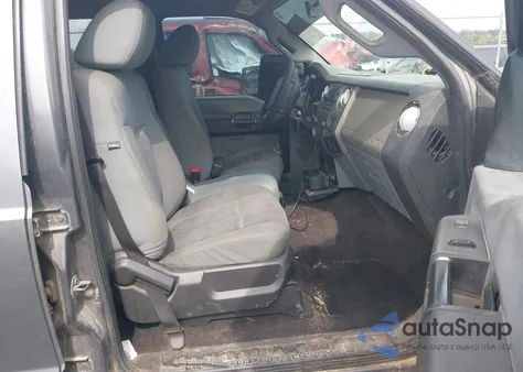 2011 Ford F-250 Xlt z USA, uszkodzony, nr VIN 1FT7W2BT7BEA61173